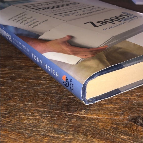 Zappos.com book Tony Hsieh - Picture 9 of 10